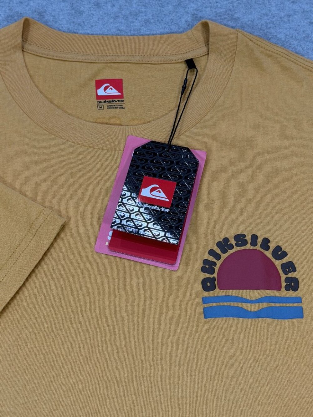 Quiksilver Men's Feelin Fine Since 69 Graphic Tee Shirt M Honey Gold NWT